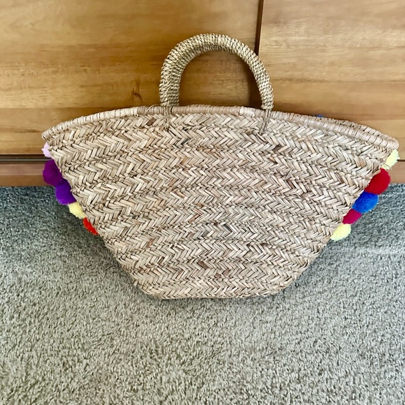 Beach Straw Tote with Pom Poms - Picture 5 of 5